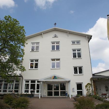 Djh Jugendherberge Binz Exterior foto