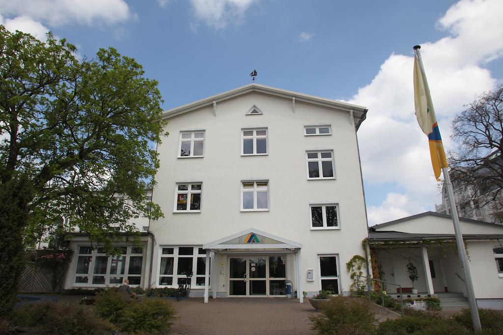 Djh Jugendherberge Binz Exterior foto